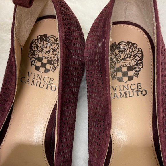 Vince Camuto 'Kade' Wine Cutout‎ Loafers NWOT, size 8.5 - Picture 10 of 12